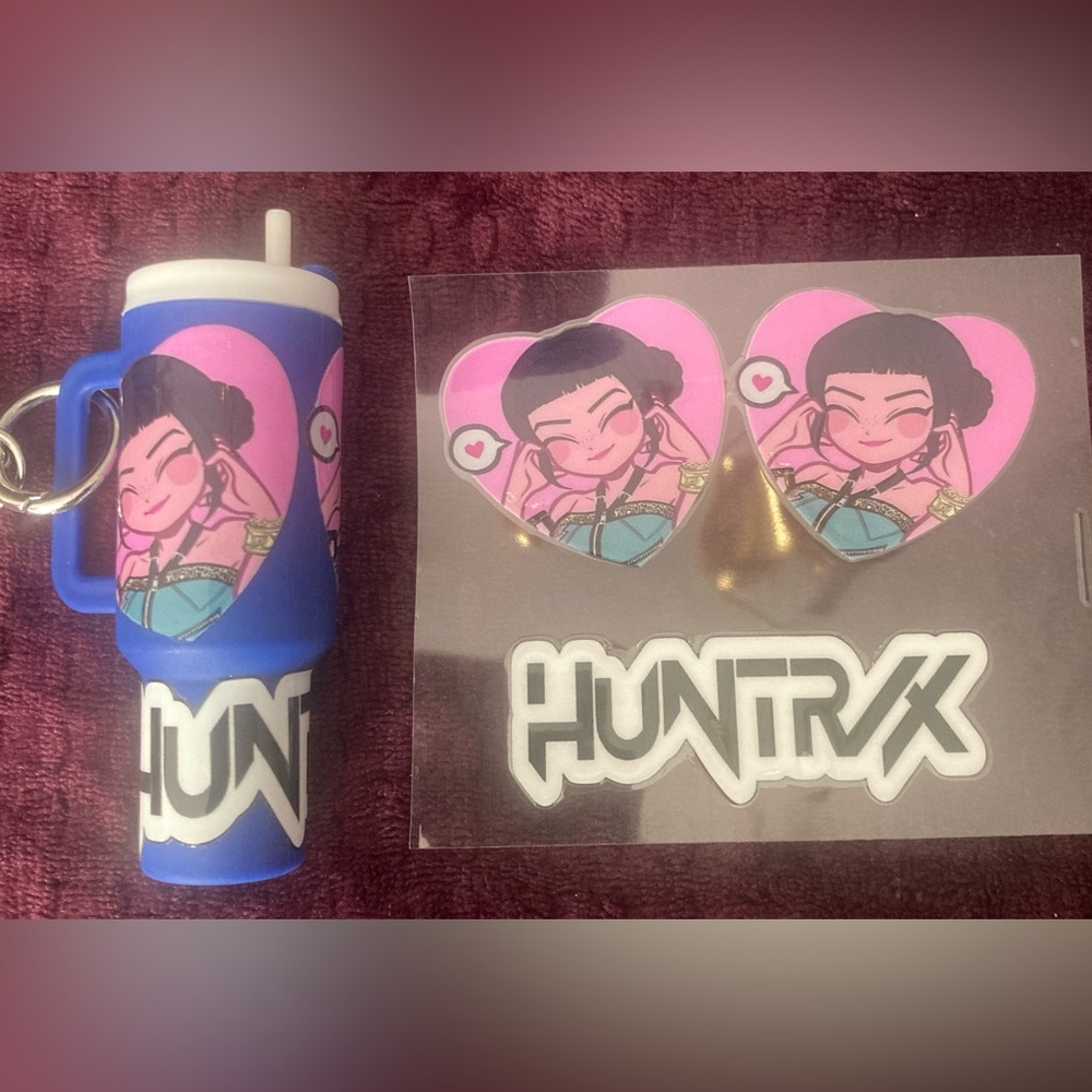 Kpop 👿 Mini Tumbler Keychain